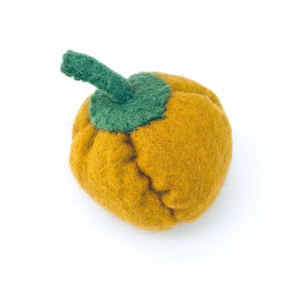 Papoose Toys pretend felt food - vegetable - yellow capsicum